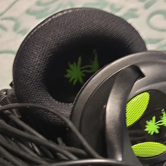 Turtle Beach X12 Earforce Padded Gaming Headset with  Microphone. - Picture 3 of 9